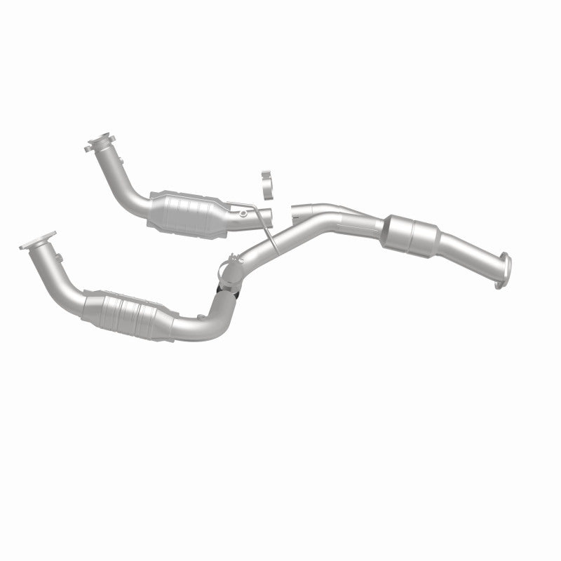 MagnaFlow Direct Fit Catalytic Converter 11-13 Chev Silverado 2500 HD/3500 HD 6.0L