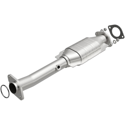 MagnaFlow Direct Fit Catalytic Converter 07 Titan 5.6L P/S rr OEM