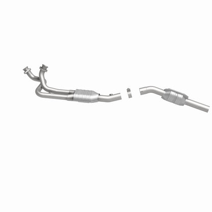 MagnaFlow Direct Fit Catalytic Converter 1996 Ford E-150 4.9L