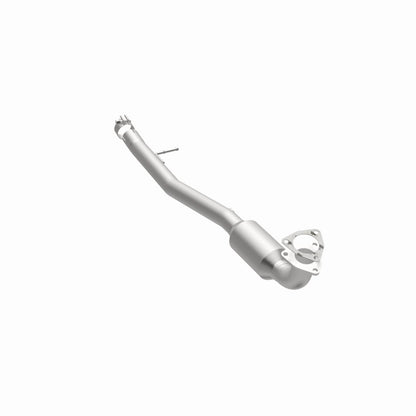 MagnaFlow Direct Fit Catalytic Converter 07-09 Range Rover v8 4.2/4.4L OEM Underbody