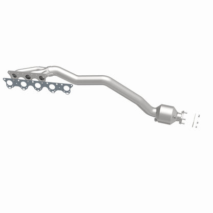 MagnaFlow Direct Fit Catalytic Converter 07-10 Audi S6 5.2L Passenger Front Manifold