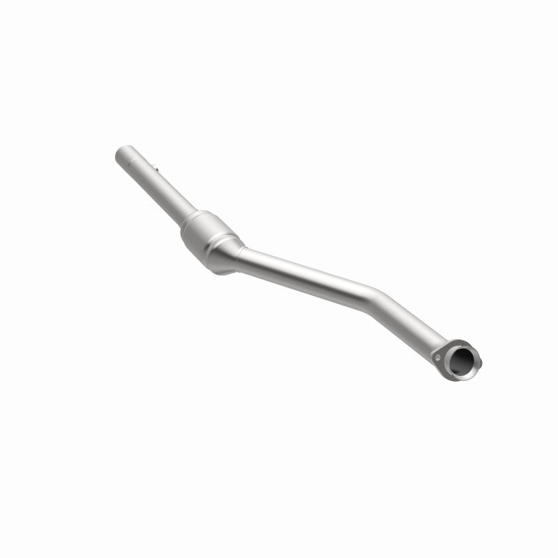 MagnaFlow Direct Fit Catalytic Converter 99-00 BMW 540i 4.4L DS Rear