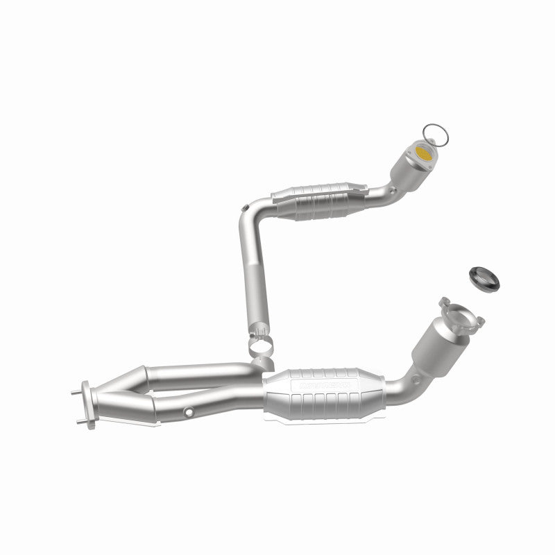 MagnaFlow Direct Fit Catalytic Converter 99-00 Chevy Pickups 4.3L