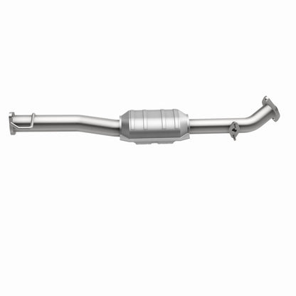 MagnaFlow Direct Fit Catalytic Converter 98-00 Toyota RAV4 2.0L