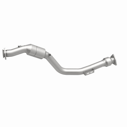 MagnaFlow Direct Fit Catalytic Converter 04-06 VW Phaeton 4.2L Passenger Side Front