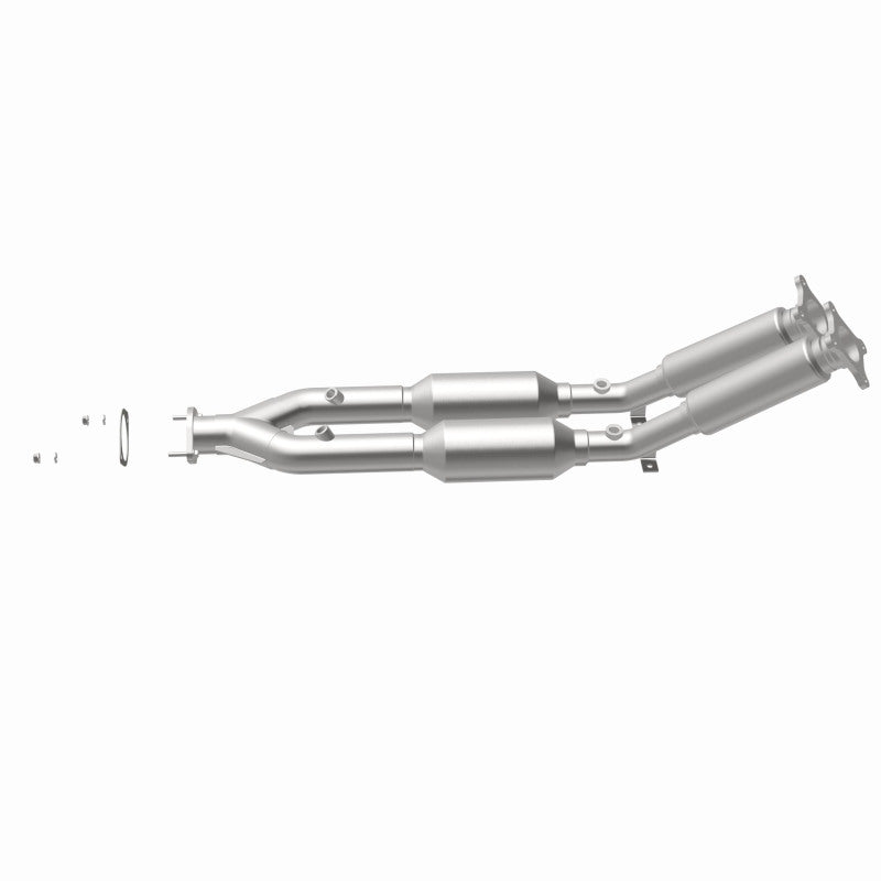 MagnaFlow Direct Fit Catalytic Converter 99-01 Volvo S80 2.8L