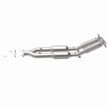 MagnaFlow Direct Fit Catalytic Converter 99-01 Volvo S80 2.8L