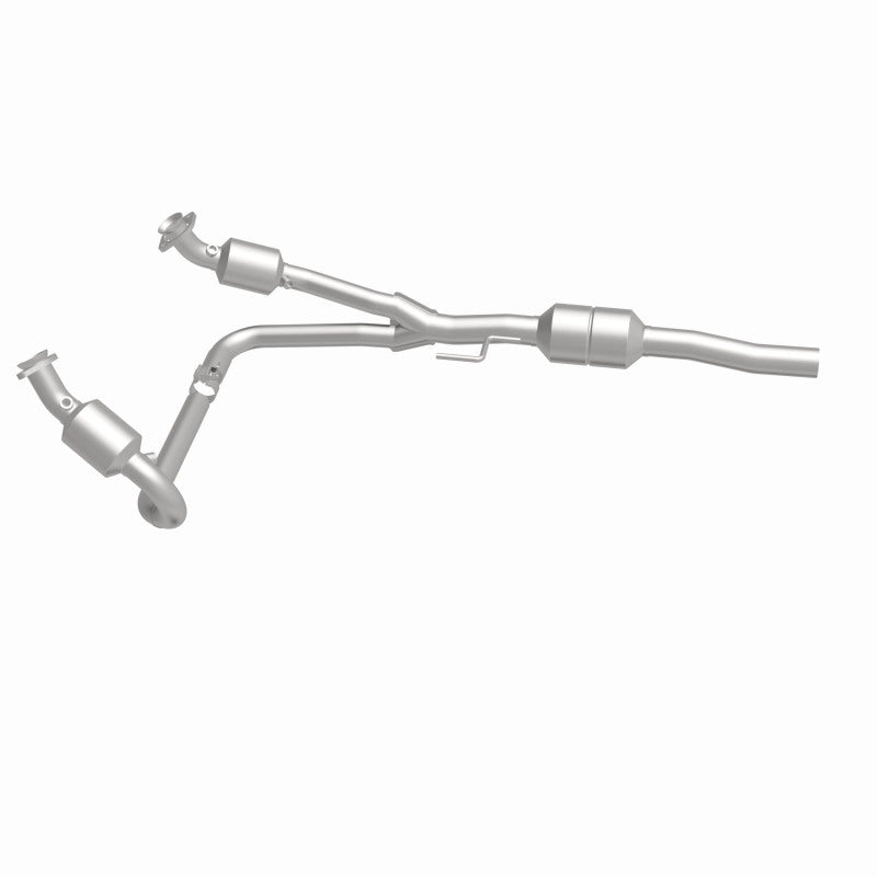 MagnaFlow Direct Fit Catalytic Converter 02-03 Dodge Durango
