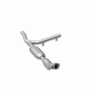 MagnaFlow Direct Fit Catalytic Converter 01-04 Ford F-150 4.2L 2wd