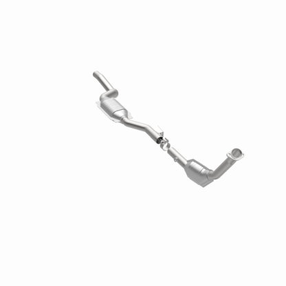 MagnaFlow Direct Fit Catalytic Converter 2003 ML350 3.7L Underbody