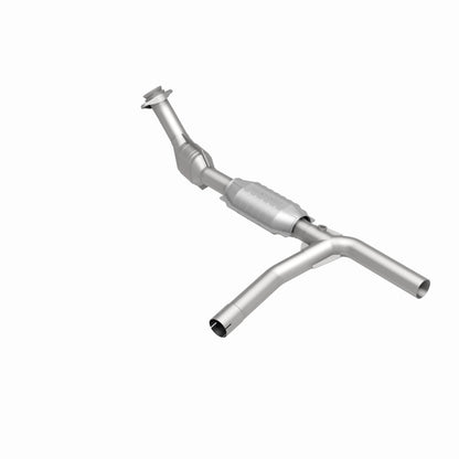 MagnaFlow Direct Fit Catalytic Converter 97-99 E-150/250 4.6L P/S