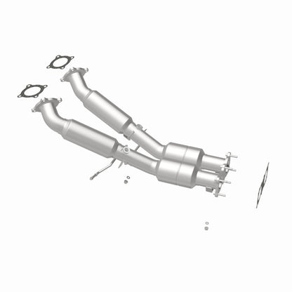 MagnaFlow Direct Fit Catalytic Converter 2008-2012 LR2 3.2 L Underbody