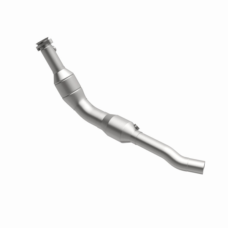 MagnaFlow Direct Fit Catalytic Converter 05-08 LR3/RR Sport Driver Side