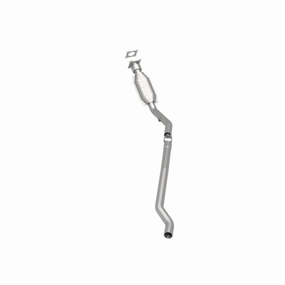 MagnaFlow Direct Fit Catalytic Converter 96-98 Caravan-Voyager 3.3L/