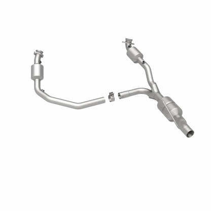 MagnaFlow Direct Fit Catalytic Converter Dodge 01-02 Ram 1500/2500/3500 Van 5.9L