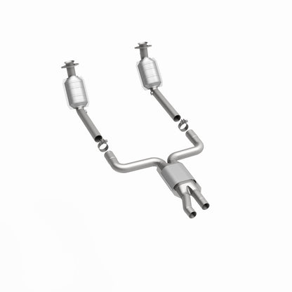 MagnaFlow Direct Fit Catalytic Converter 03-06 Lincoln LS 3.9L