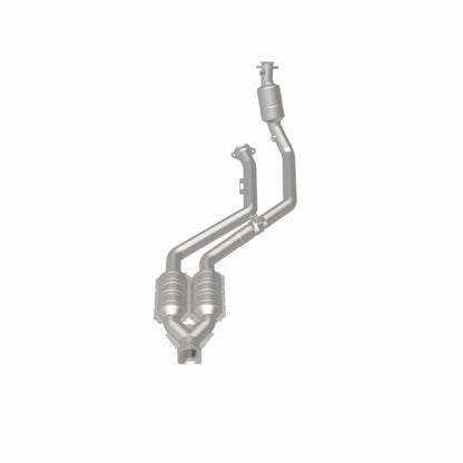 MagnaFlow Direct Fit Catalytic Converter 99-00 Mercedes CLK320 3.2L