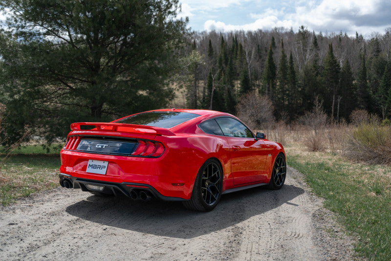 MBRP 18-20 Ford Mustang GT 2.5in T304 Sistema de escape trasero de doble eje no activo - Puntas de pared doble de 4in