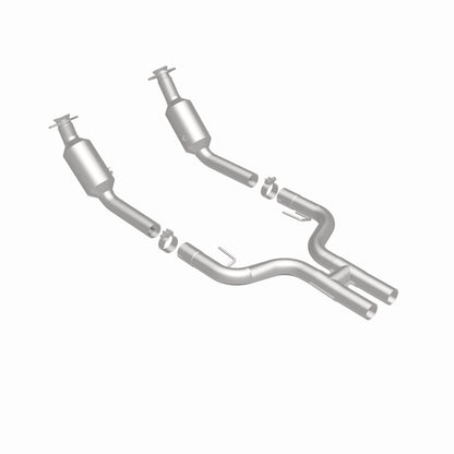 MagnaFlow Direct Fit Catalytic Converter 07-10 Ford Mustang 4.6L