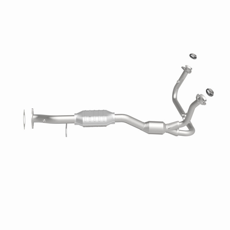 MagnaFlow Direct Fit Catalytic Converter 01-05 Chevy Blazer 4.3L 4WD