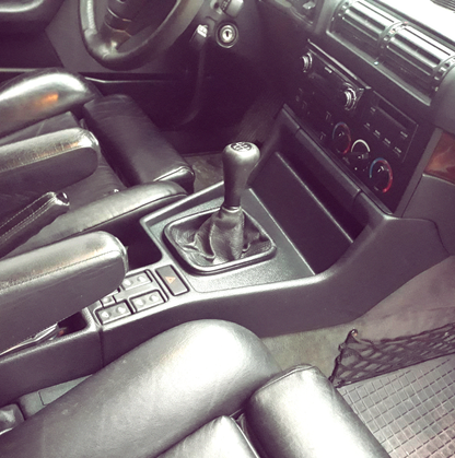 Race German -  Deluxe E34 Shifter Surround