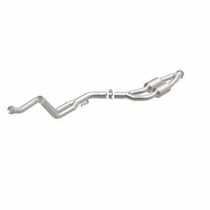 MagnaFlow Direct Fit Catalytic Converter 94-97 Mercedes C280 2.8L