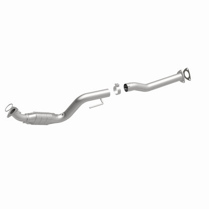 MagnaFlow Direct Fit Catalytic Converter 07-08 Express 2500 4.8L Passenger Side