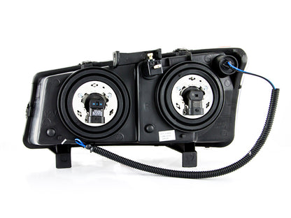 ANZO 2003-2006 Chevrolet Silverado 1500 Faróis de cristal com halo preto