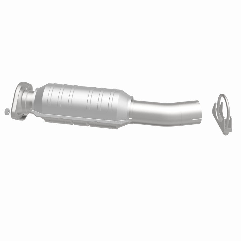 MagnaFlow Direct Fit Catalytic Converter 04 Toyota Sienna 3.3L