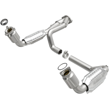MagnaFlow Direct Fit Catalytic Converter 99-00 Chevy Pickups 4.3L