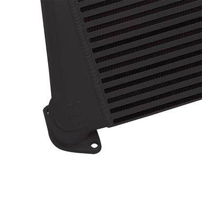 Mishimoto 08-14 Subaru WRX Kit de intercooler de montaje superior - Mangueras negras y negras con recubrimiento de polvo