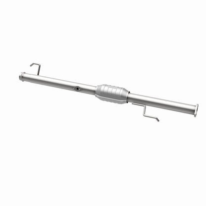 MagnaFlow Direct Fit Catalytic Converter 00-04 Tundra 3.4L rear OEM