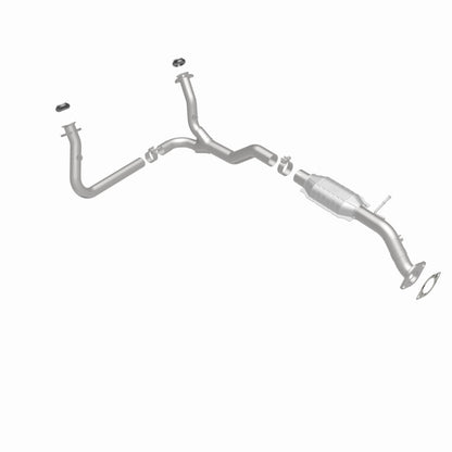 MagnaFlow Direct Fit Catalytic Converter 00-05 Blazer 4WD 4.3L