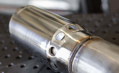 MagnaFlow 08-17 Ford F-250/F-350/F-450 4.6L/6.7 DPF-Back SS 4 pol Saída traseira lateral dupla para passageiro único