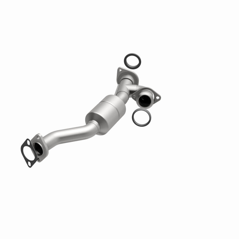 MagnaFlow Direct Fit Catalytic Converter 01-03 Montero 3L Passenger Side Front OEM