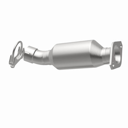 MagnaFlow Direct Fit Catalytic Converter 12-16 Toyota Prius C 1.5L