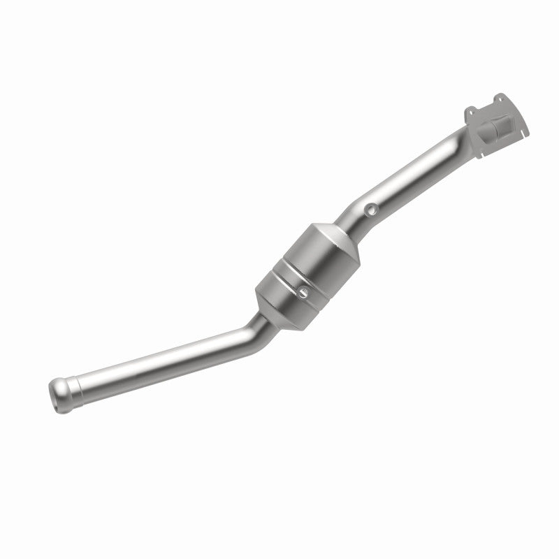 MagnaFlow Direct Fit Catalytic Converter 2011 Grand Cherokee 3.6L DS