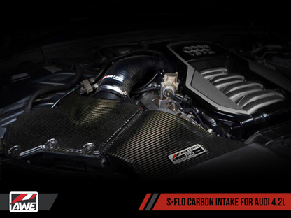 Admisión de carbono AWE Tuning B8 S5 4.2L S-FLO