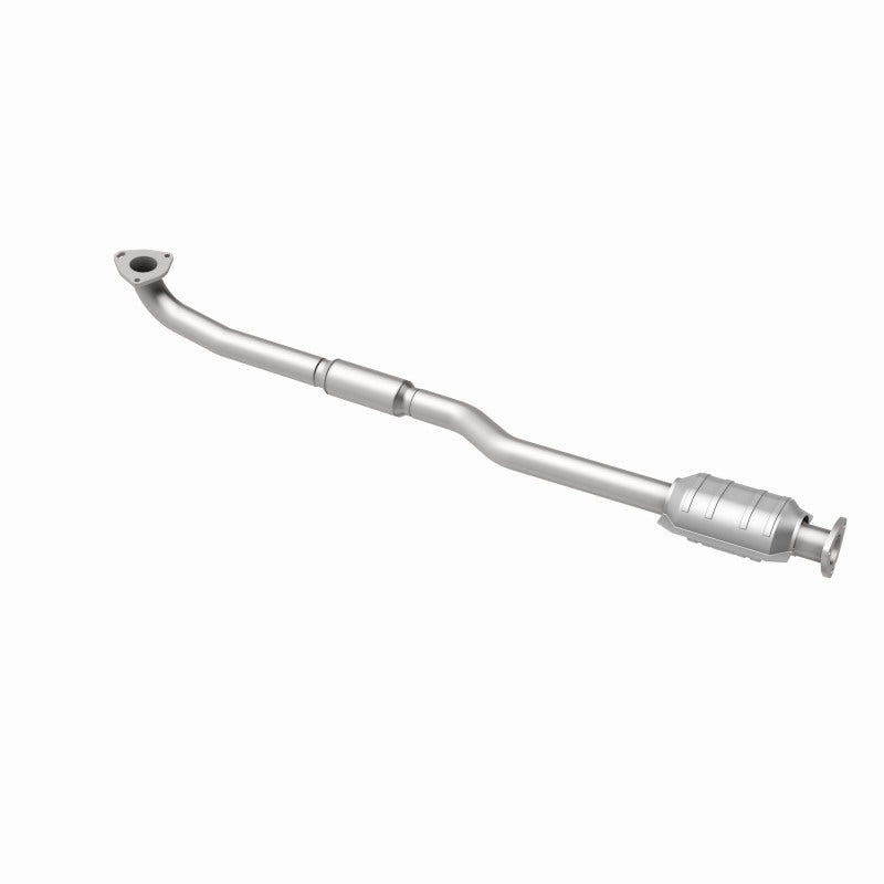 MagnaFlow Direct Fit Catalytic Converter 99-02 Daewoo Leganza 2.2L