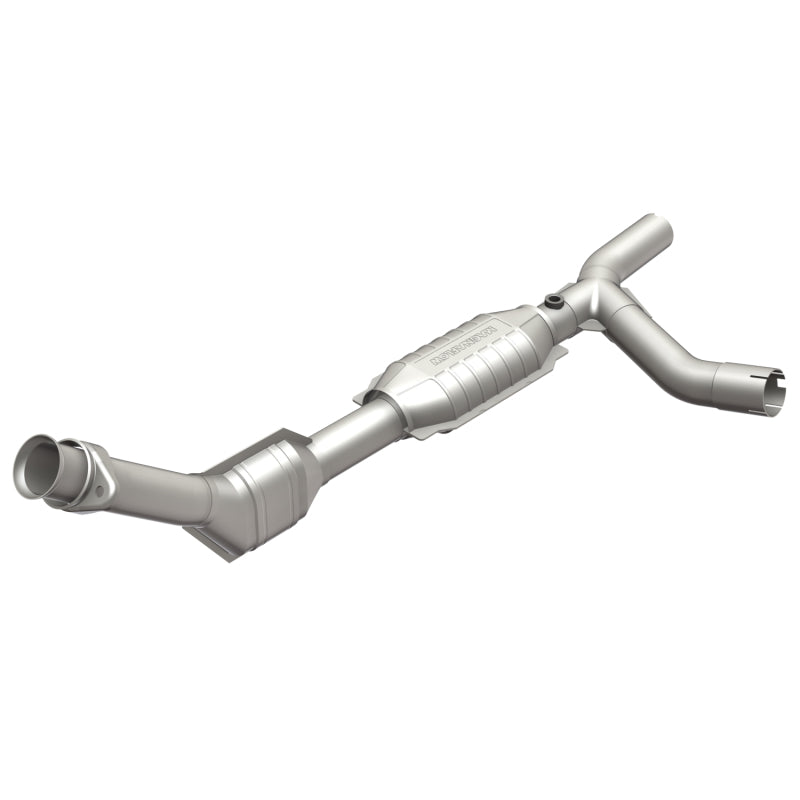 MagnaFlow Direct Fit Catalytic Converter 01-03 Ford E150 4.2L Passenger Side