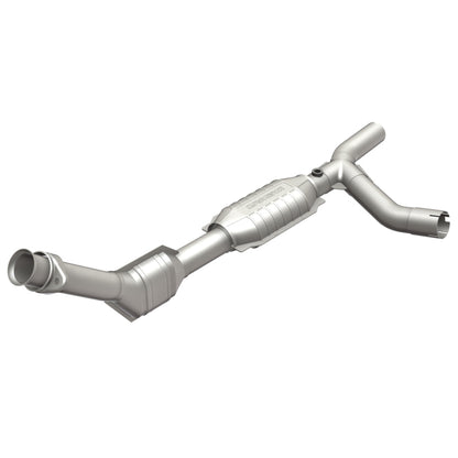 MagnaFlow Direct Fit Catalytic Converter 01-03 Ford E150 4.2L Passenger Side