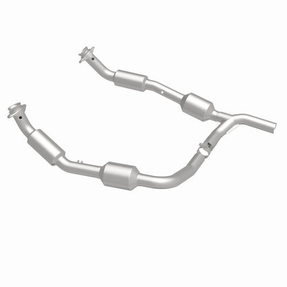 MagnaFlow Direct Fit Catalytic Converter 2008+ Ford E-150 4.6L
