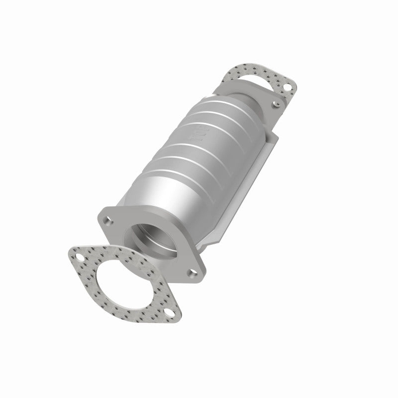 MagnaFlow Direct Fit Catalytic Converter 96-98 Nissan Altima 2.4L