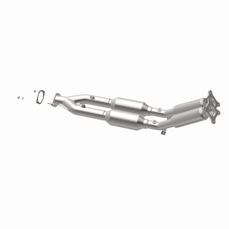 MagnaFlow Direct Fit Catalytic Converter 99-01 Volvo S80 2.8L