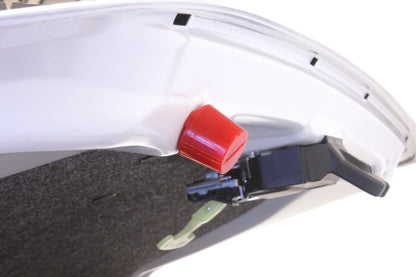 Perrin 15-22 Subaru WRX / 15-21 STI Conjunto de pára-choques de porta-malas ajustável (2 peças) - vermelho