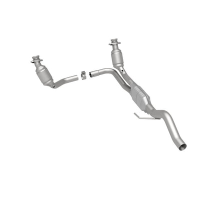 MagnaFlow Direct Fit Catalytic Converter 00-03 Dakota 4.7L