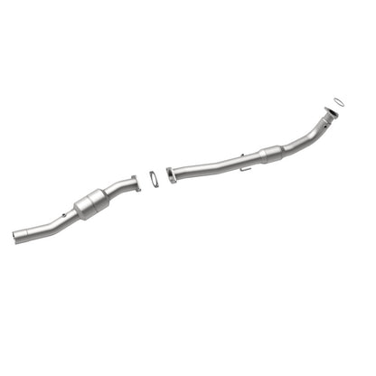 MagnaFlow Direct Fit Catalytic Converter 05 Silverado 2500HD 6.0L