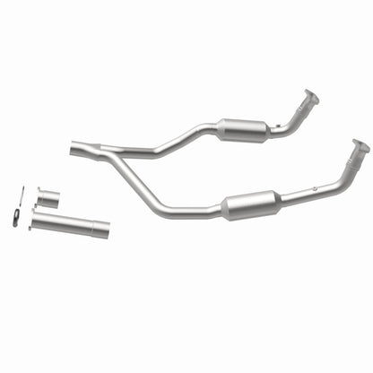 MagnaFlow Direct Fit Catalytic Converter 90-93 Land Rover Range Rover 3.9L V8