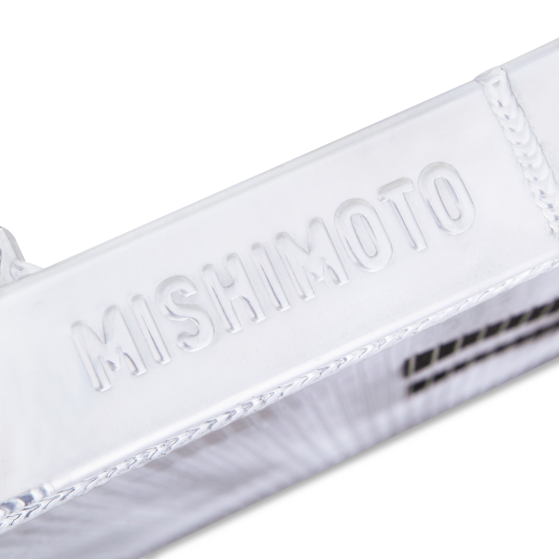 Mishimoto 99-06 BMW 323i/323i/328i/330i con radiador de aluminio de rendimiento de transmisión automática