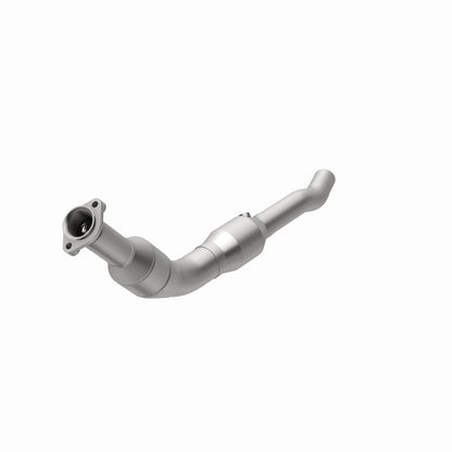 MagnaFlow Direct Fit Catalytic Converter 05-08 LR3/RR Sport Driver Side